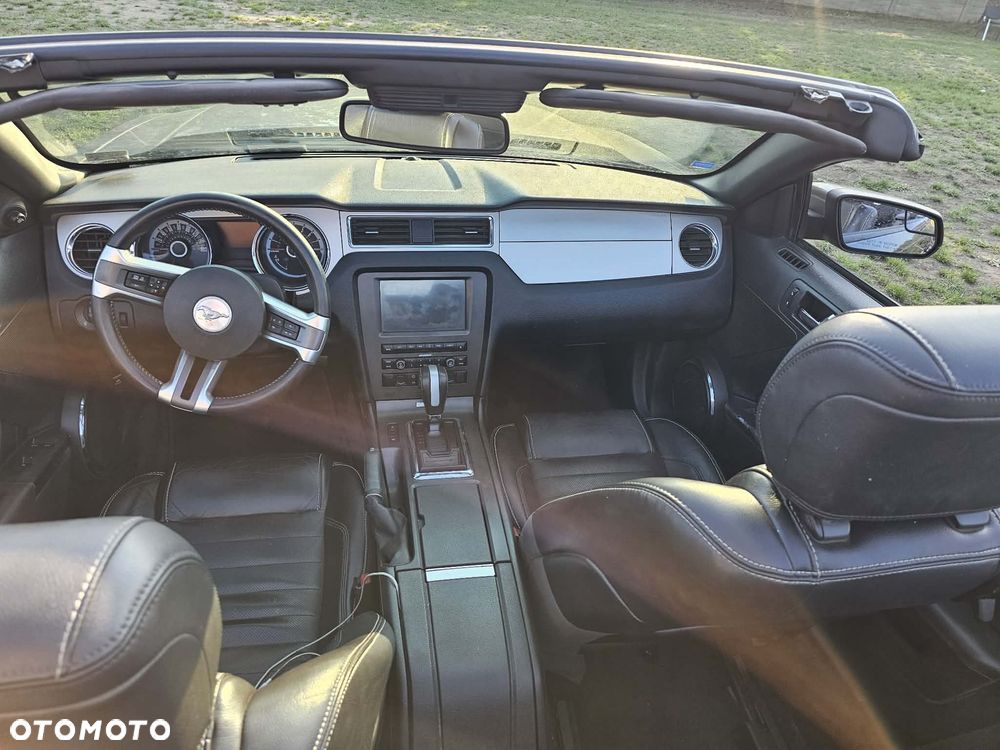 Ford Mustang 3.7 V6 Premium - 9