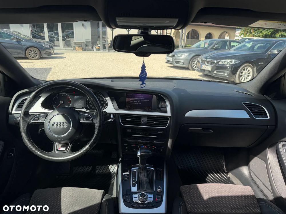 Audi A4 Avant 2.0 TDI ultra S tronic sport - 25