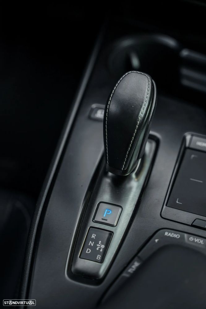 Lexus UX 300e Luxury - 27