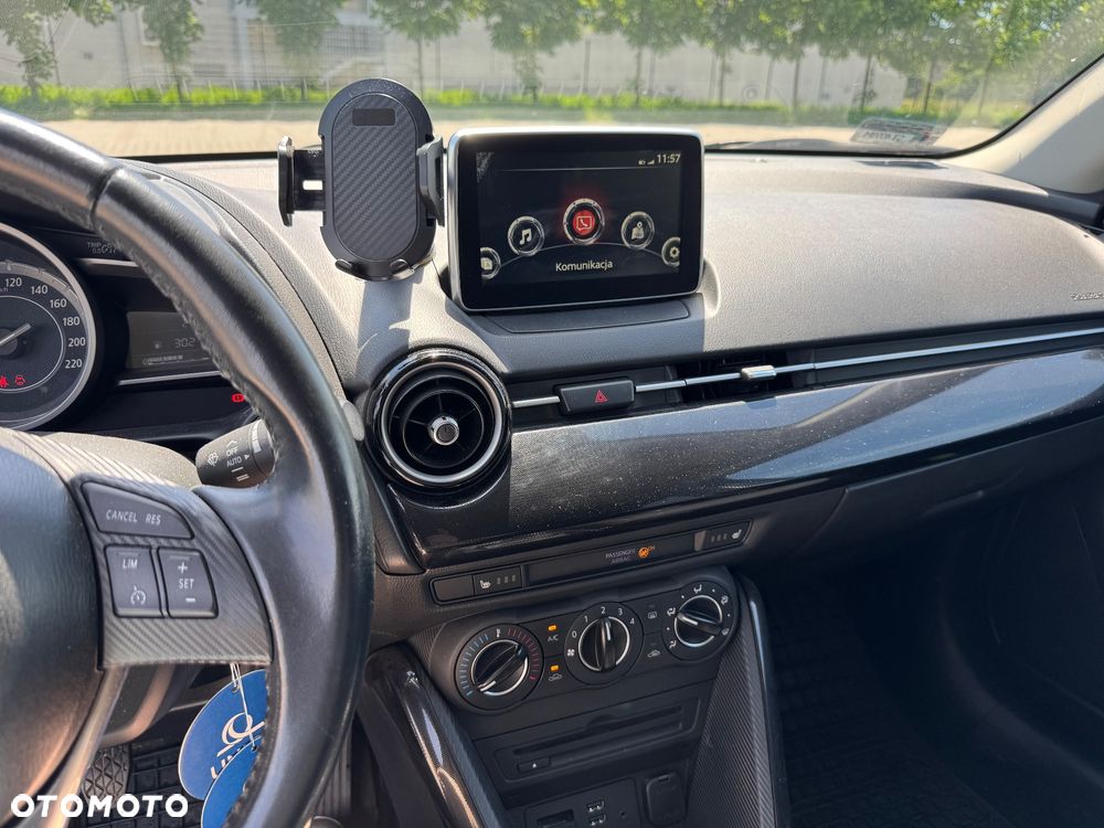 Mazda 2 - 11