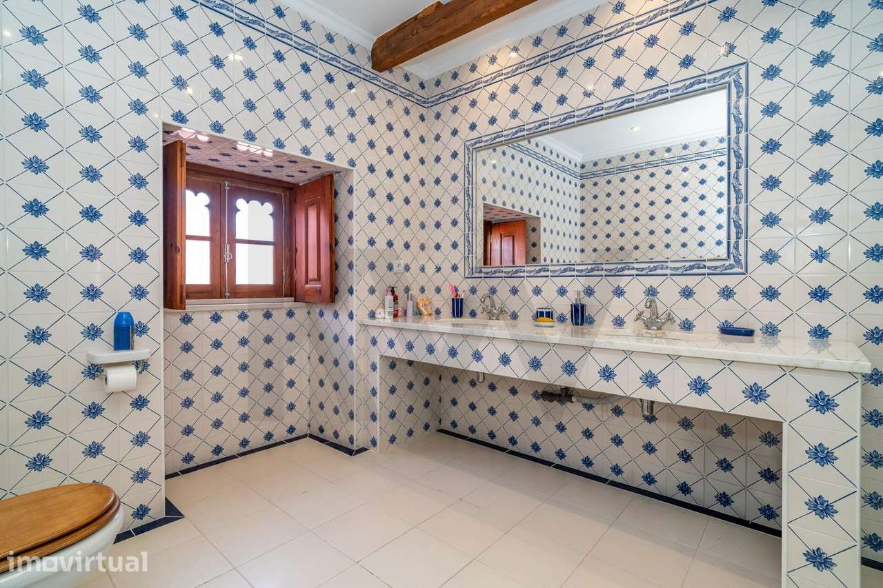 ​​​​​​​​​Palacete Histórico com Espaço de Eventos, Apartamentos e Bar - Grande imagem: 5/60