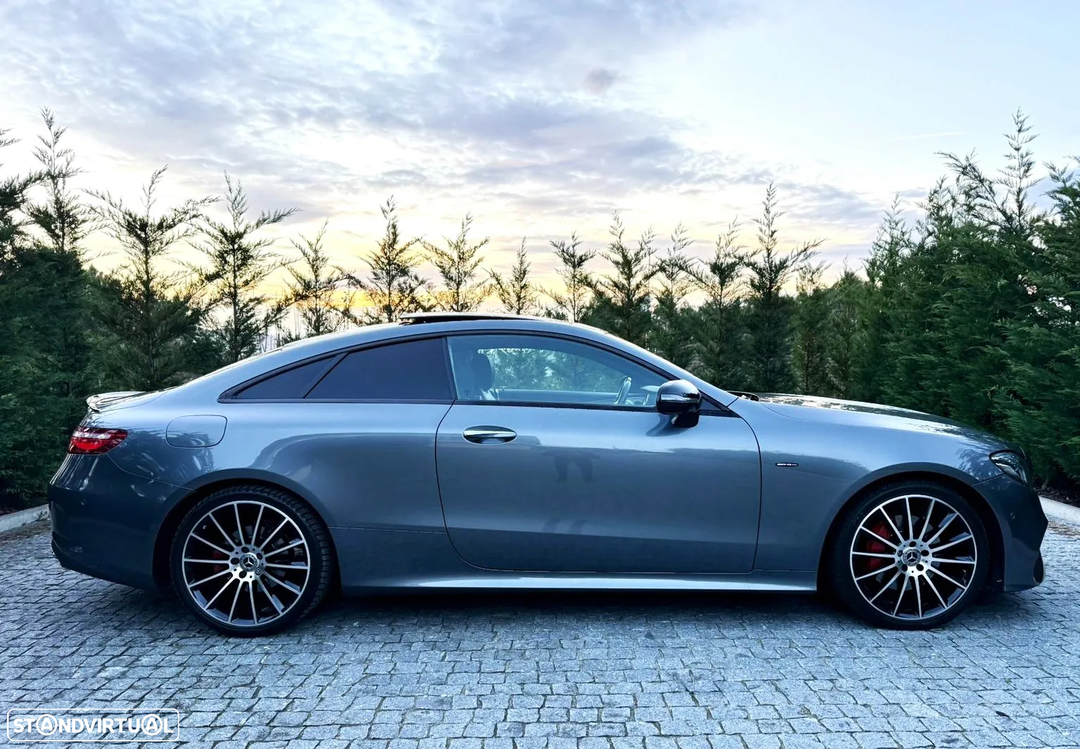 Mercedes-Benz E 220 d Coupe 9G-TRONIC AMG Line - 6