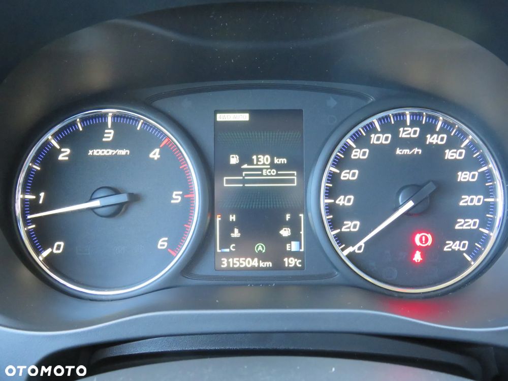 Mitsubishi Outlander 2.2 DI-D 4WD Diamant Edition - 23