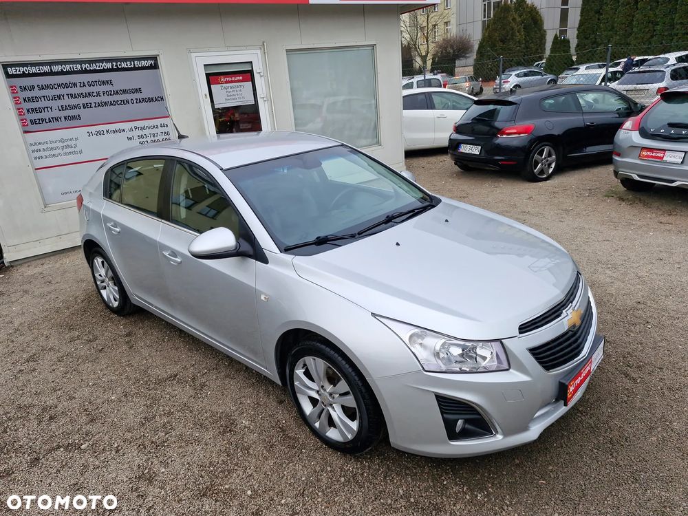 Chevrolet Cruze 1.4 T LTZ - 9