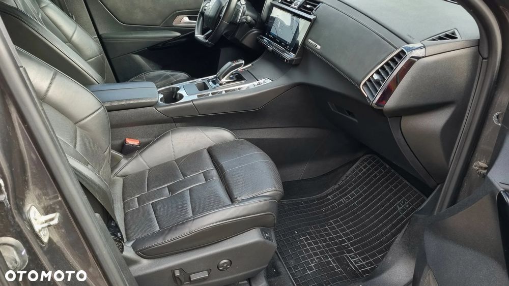 DS Automobiles DS 7 Crossback 2.0 BlueHDi Performance Line + - 14