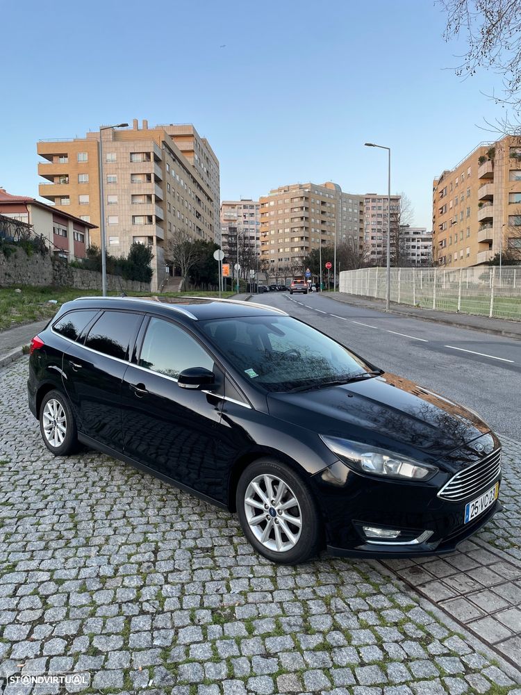 Ford Focus SW 1.0 EcoBoost Titanium - 3