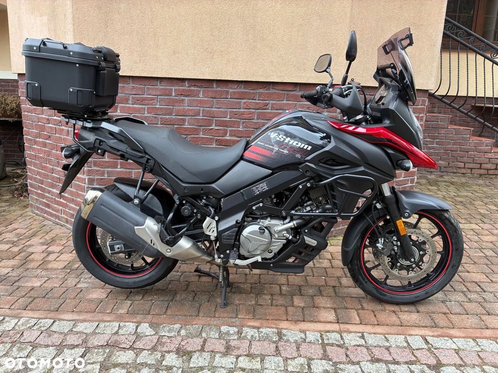 Suzuki V-STROM - 12