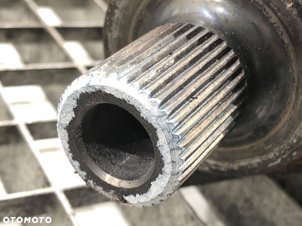 PÓŁOŚ PRAWY PRZÓD - 917.00 PLN - SKODA KODIAQ (NS7, NV7, NS6) 2016 - 2022 2.0 TSI 4x4 140 kW - 4