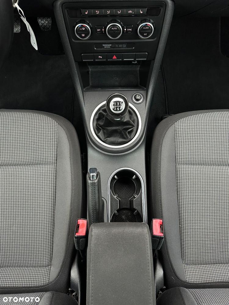 Volkswagen Beetle The 1.4 TSI Sport - 29