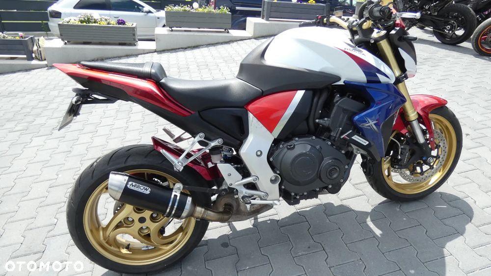 Honda CB - 7