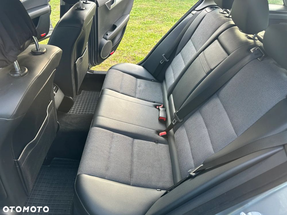 Mercedes-Benz Klasa C 200 CDI BlueEff Avantgarde - 7