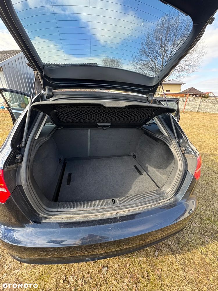 Audi A3 Sportback 1.6 TDI DPF Ambition - 15