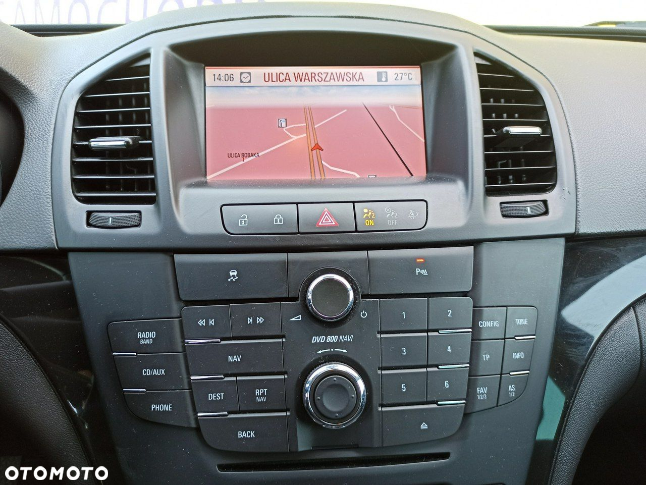 Opel Insignia - 18