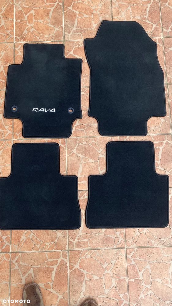 Toyota RAV4 2.0 Comfort 4x2 - 17