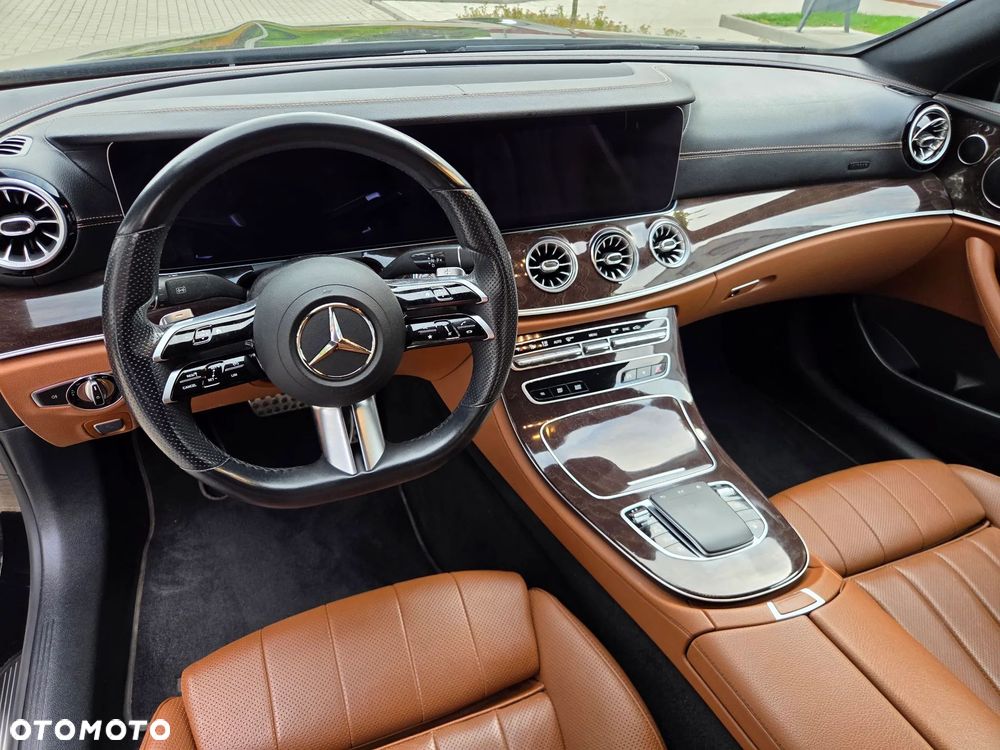 Mercedes-Benz Klasa E 400 d 4Matic 9G-TRONIC AMG Line - 26