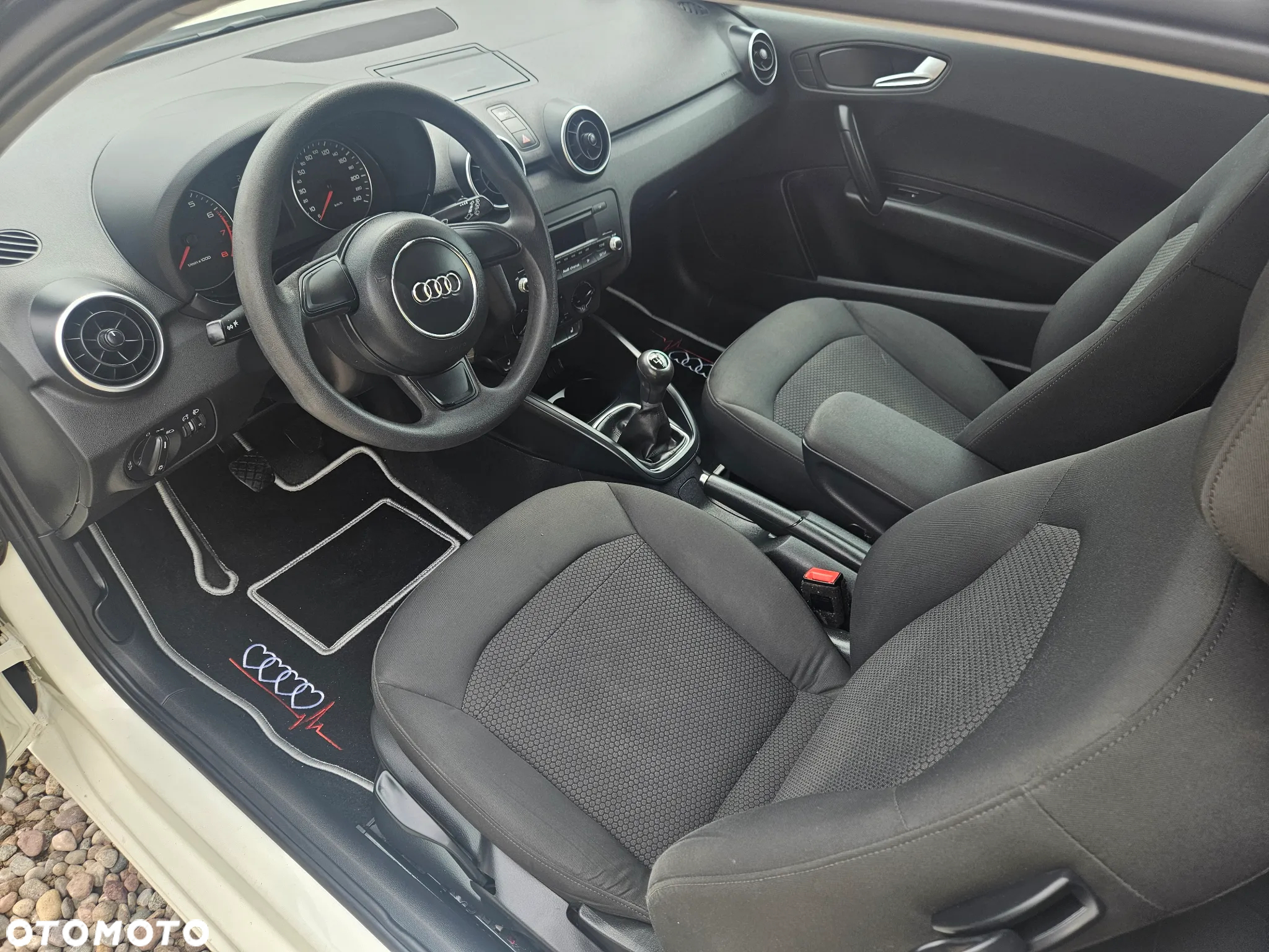 Audi A1 1.2 TFSI Attraction - 10