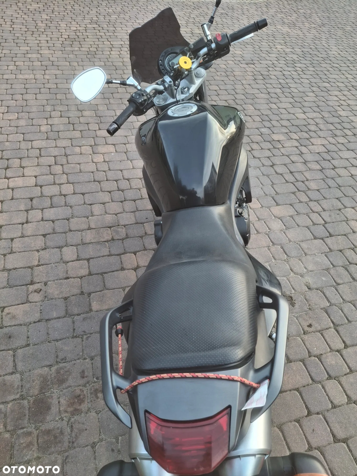 Yamaha FZ6 - 9