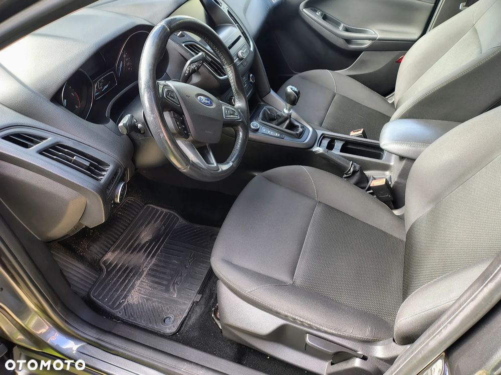 Ford Focus 1.5 TDCi ECOnetic 88g Start-Stopp-System Trend - 38
