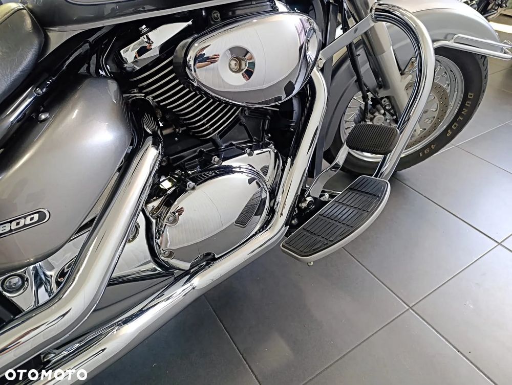 Suzuki VL 800 Volusia - Boulevard C50 - 18