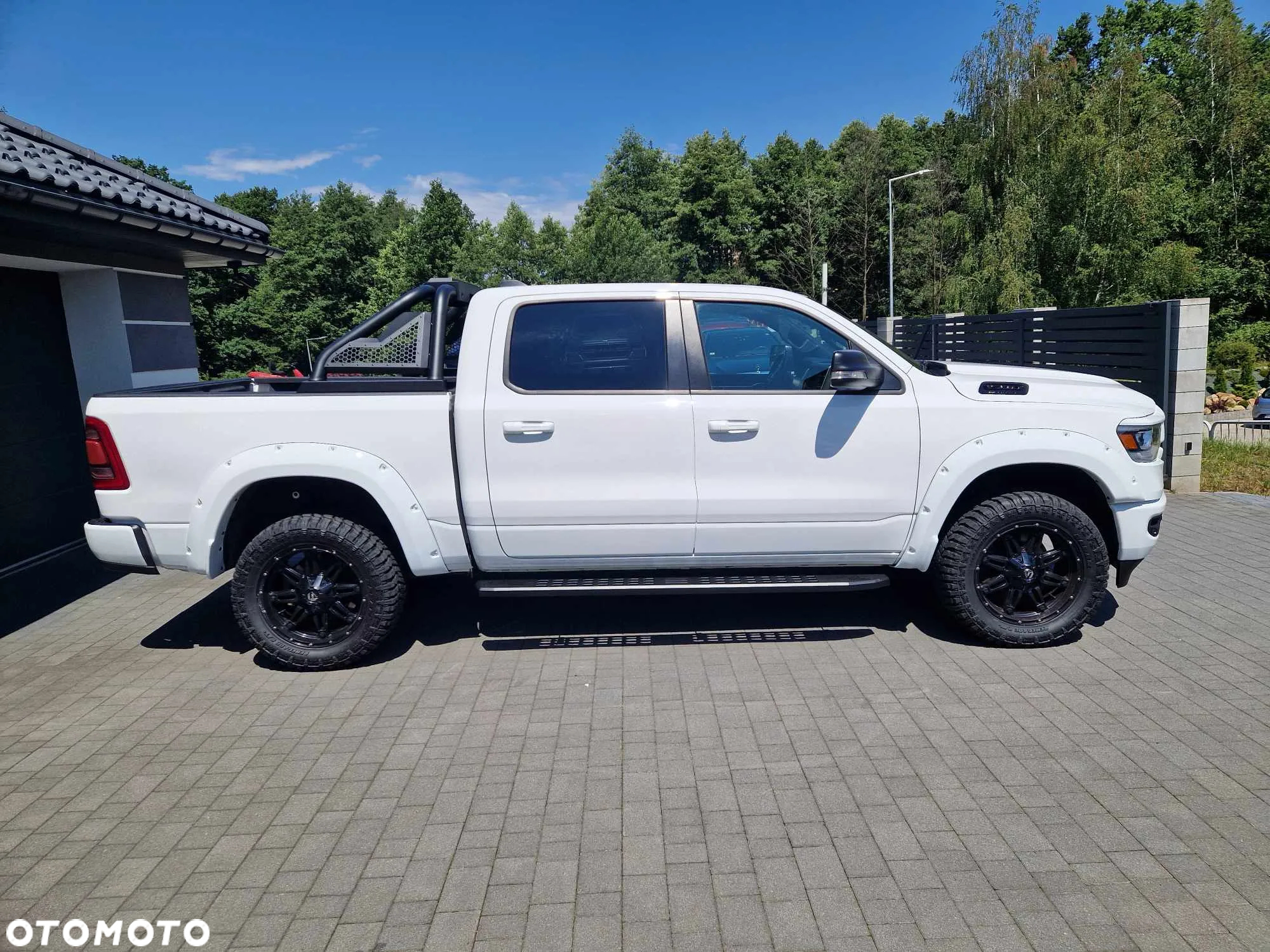 Dodge RAM 1500 5.7 4x4 - 3