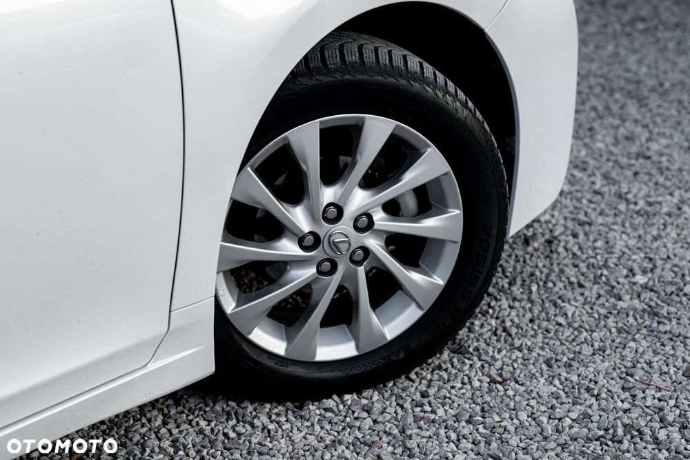 Lexus CT 200h Elegance - 16