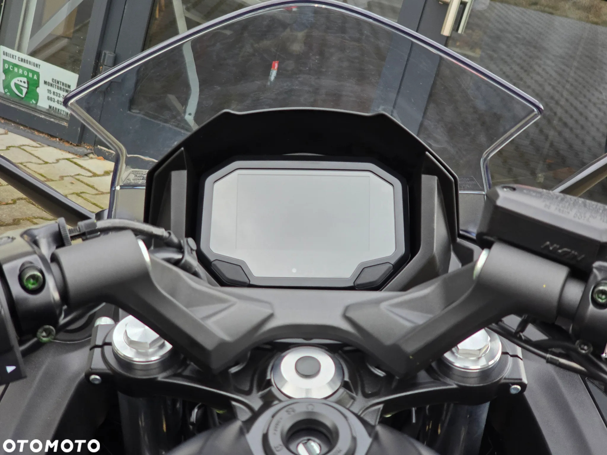 Kawasaki Ninja - 16