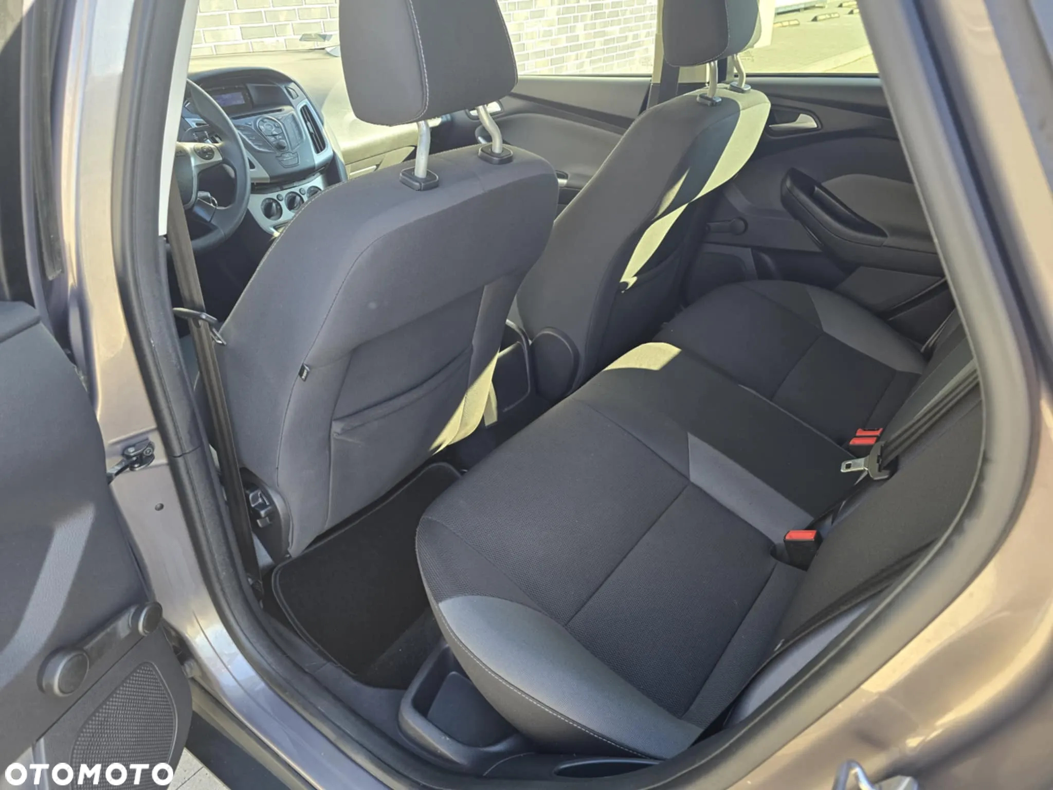 Ford Focus 1.0 EcoBoost 99g Start-Stopp-System Business Edition - 25