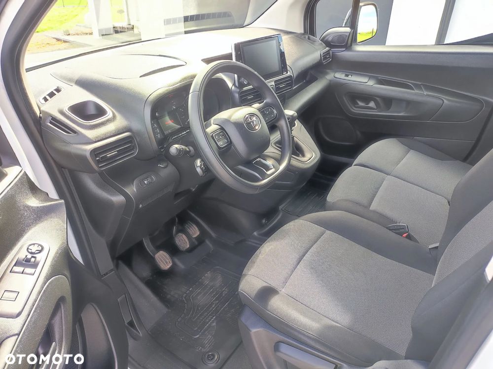Toyota PROACE CITY - 8