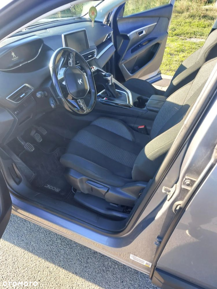 Peugeot 3008 1.6 BlueHDi Allure S&S - 8