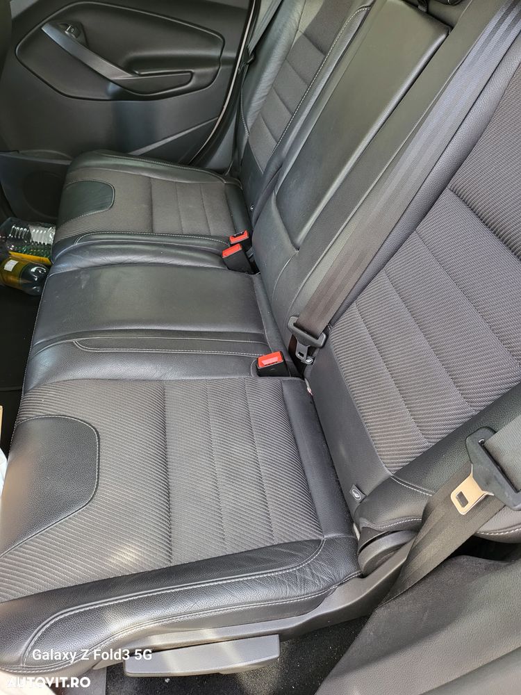 Ford Kuga 2.0 TDCi 4x4 Aut. Titanium - 2