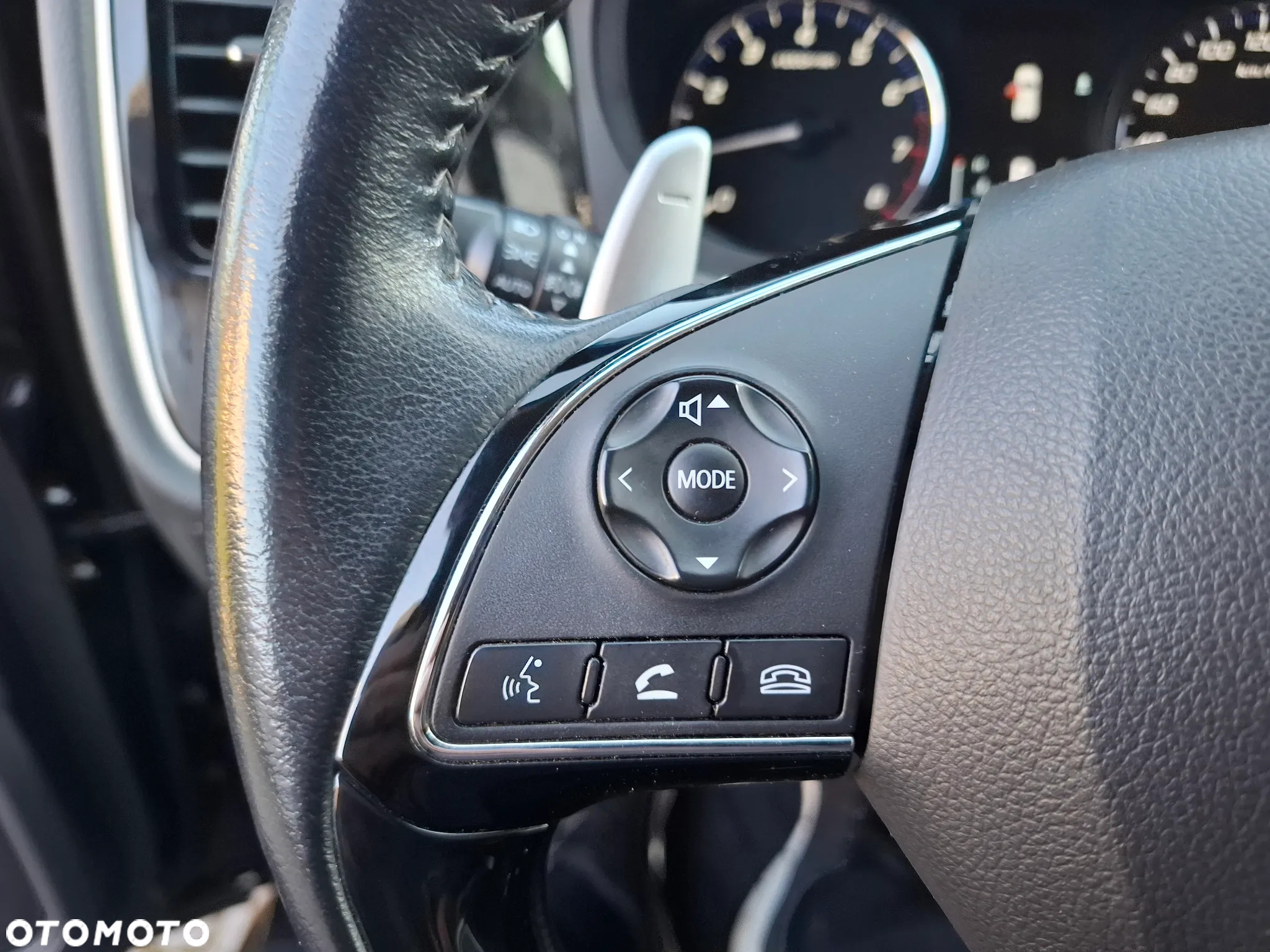 Mitsubishi Outlander 2.0 Intense 2WD CVT - 18