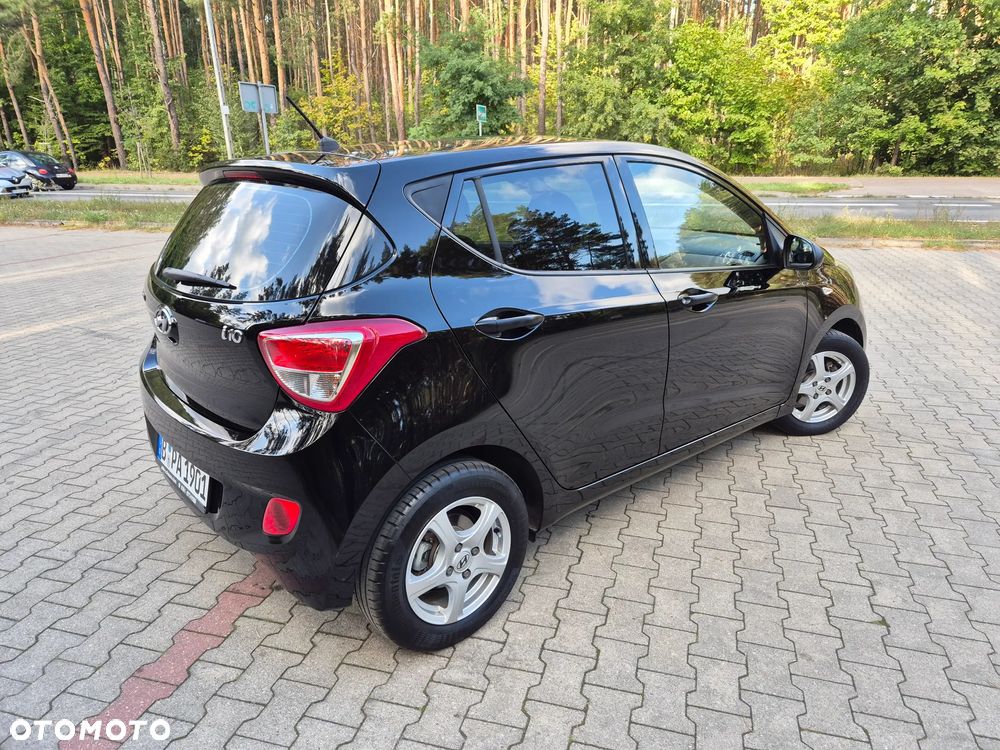 Hyundai i10 1.0 Black Line - 17