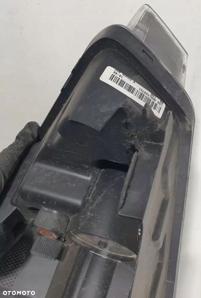 Ssangyong Korando Reflektor Prawy 8310237101 - 3