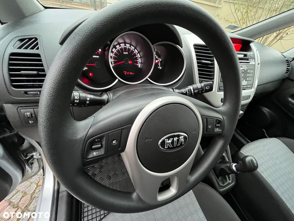 Kia Venga 1.4 M - 23