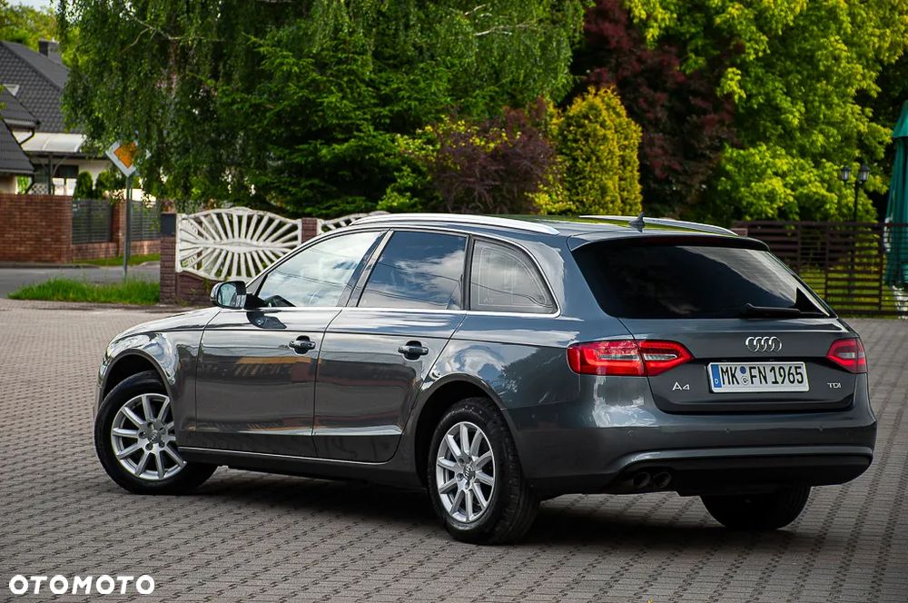 Audi A4 Avant 2.0 TDI DPF Ambition - 16