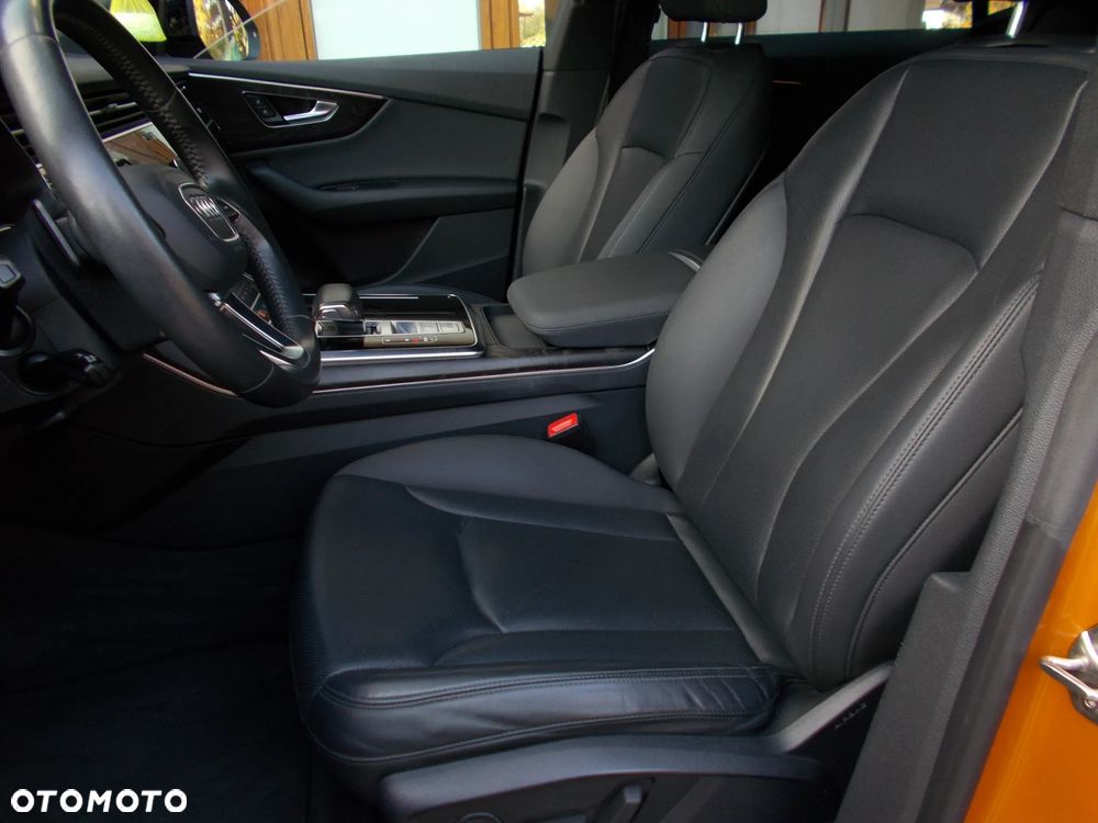 Audi Q8 50 TDI mHEV Quattro Black Edition Tiptronic - 7