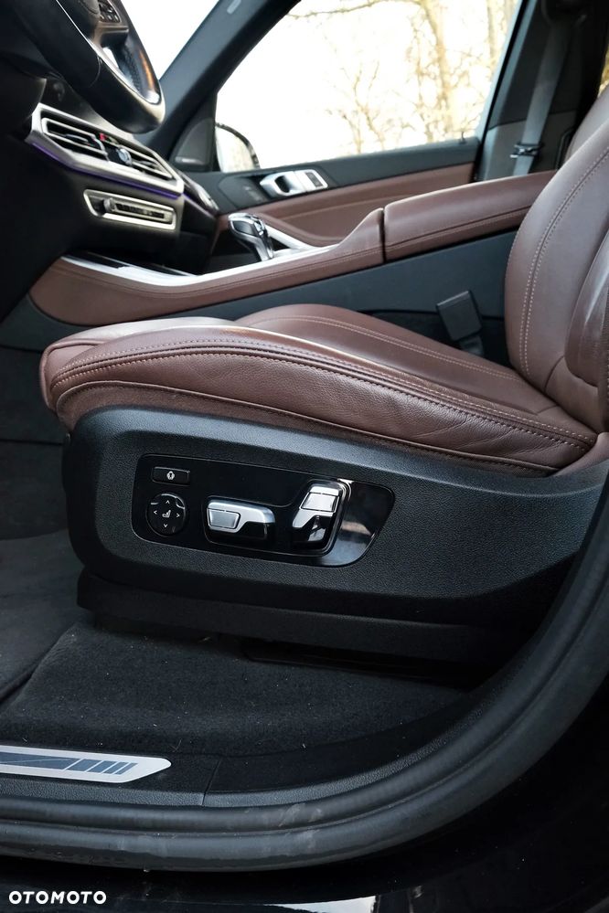 BMW X5 xDrive40i - 14