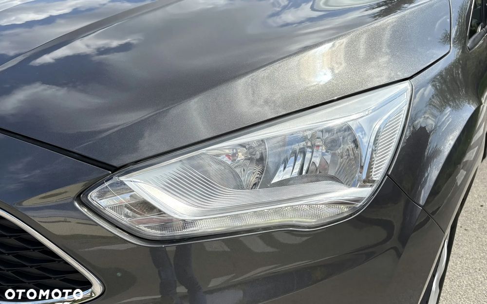 Ford C-MAX 1.5 TDCi Start-Stop-System Titanium - 32