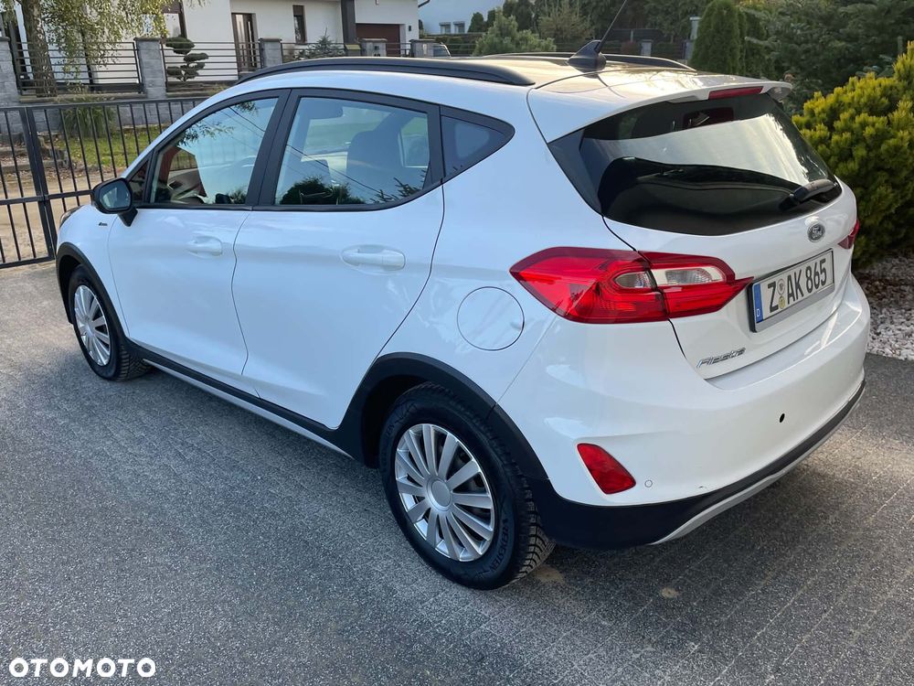Ford Fiesta 1.0 EcoBoost S&S ACTIVE - 32
