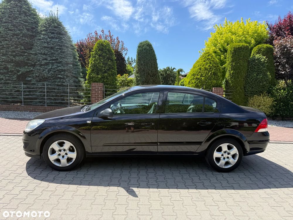 Opel Astra - 11