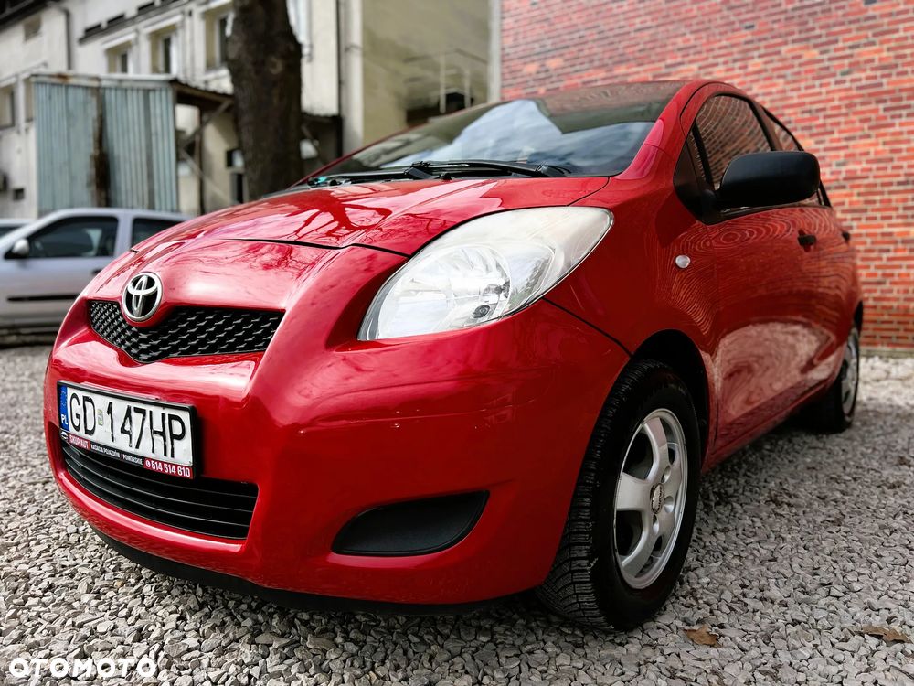 Toyota Yaris - 36