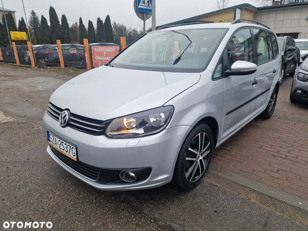 Volkswagen Touran 1.6 TDI DPF BlueMot Comfortline - 4