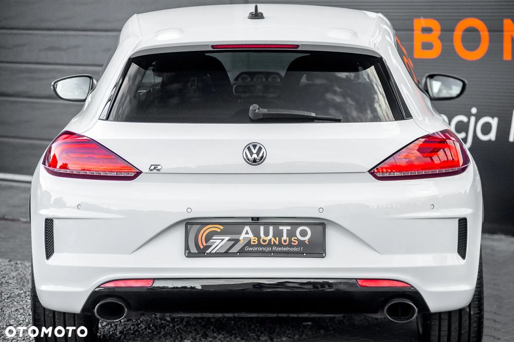 Volkswagen Scirocco R - 8