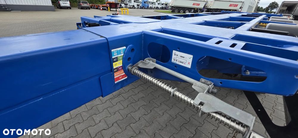 Krone SD dla kontenerów morskich 20, 40 i 45 stóp z agregatem - 14