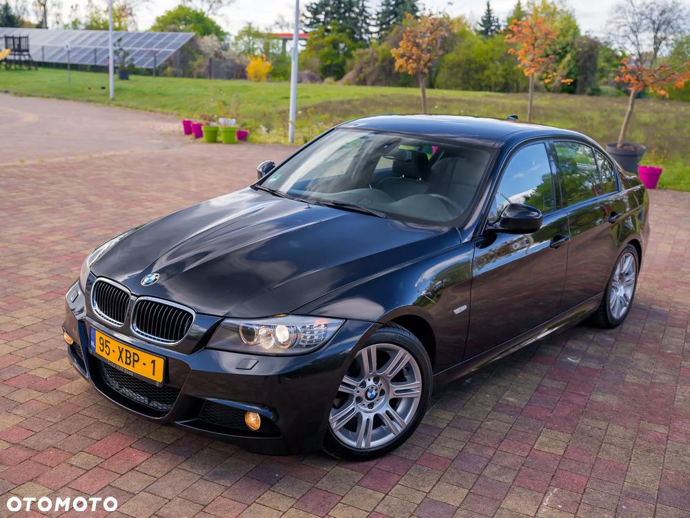 BMW Seria 3 318i Edition Sport - 15