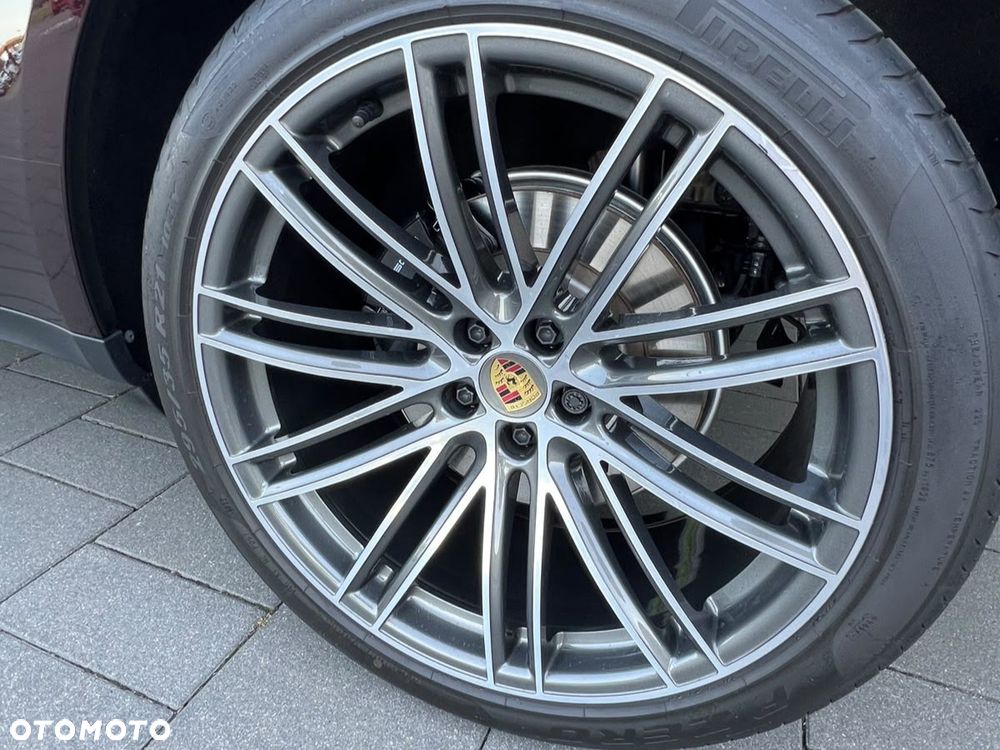 Porsche Macan T - 8
