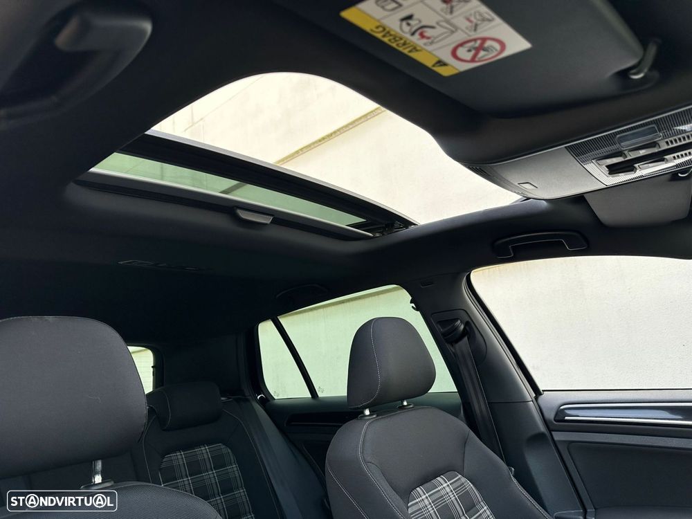 VW Golf GTD BlueMotion - 14