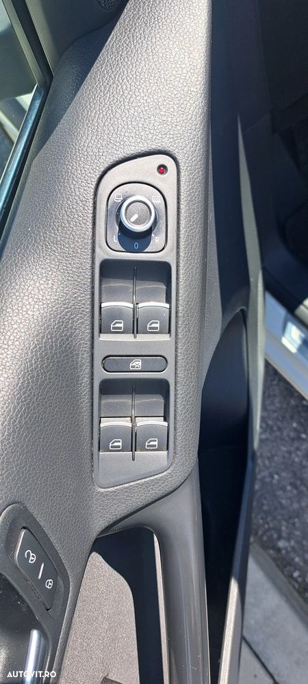 Volkswagen Tiguan 2.0 TDI DPF BMT Sport&Style - 11