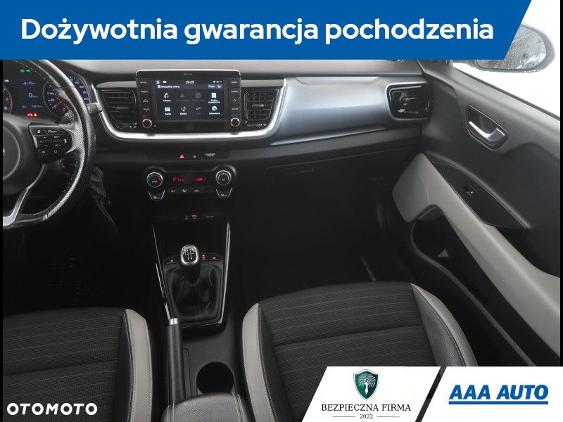 Kia Stonic - 9