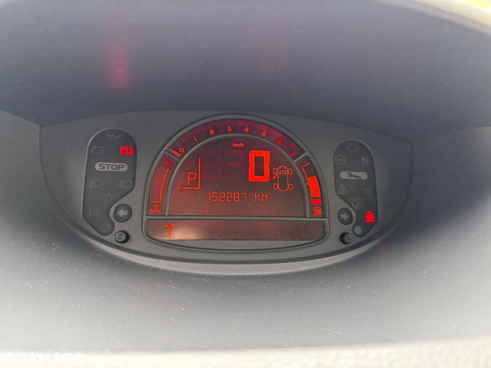 Renault Modus 1.6 16V ESP Dynamique - 10